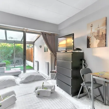 Immogroom - Studio Next To The Beach With Garden - Congress/beach Lägenhet